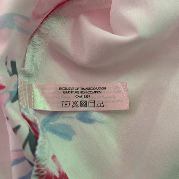 La Vie En Rose Luxury Edition Pink and White Floral Satin Camisole White Garden - Picture 8 of 9